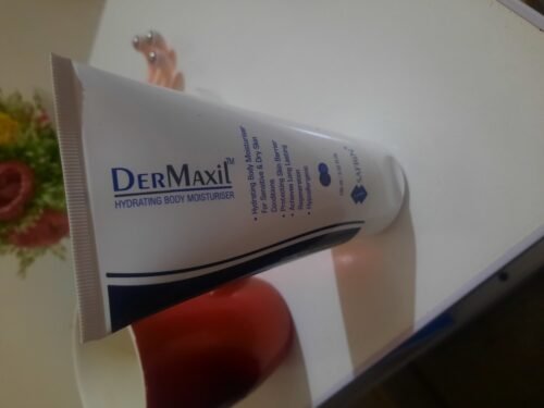 DERMAXIL Hydrating Moisturiser 150ml photo review