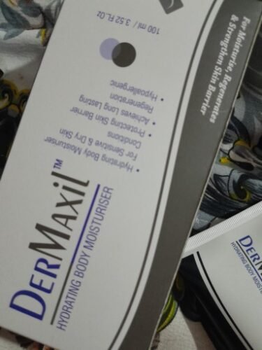 DERMAXiL ULTRA Moisturiser with UV Protector 100ml photo review