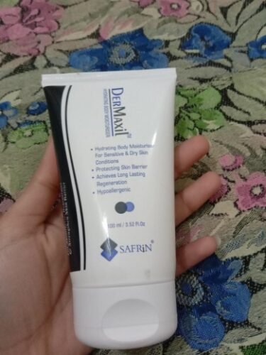 DERMAXIL Hydrating Moisturiser 150ml photo review